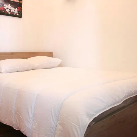 Flat Near Galeries Lafayette Apartament *